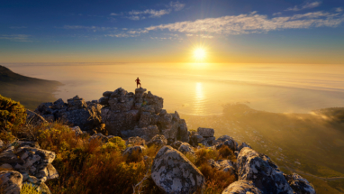 Posing for a selfie as the mist starts to roll in, Cape Town