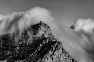 Long exposure 'Table Cloth' of Table Mountain