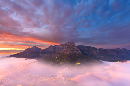 Misty Sunrise Table Mountain Panoramic of Table Mountain with the mist rolling in, amazing shot, sunrise, dramatic, beautiful, epic