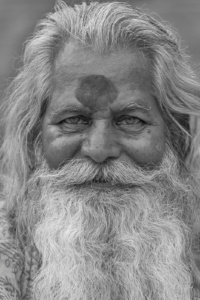 Silver beard sadhu, India, Varanasi, happy, black and white