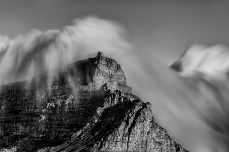 Long exposure 'Table Cloth' Long exposure 'Table Cloth' of Table Mountain