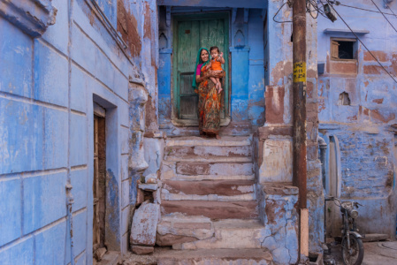 Grandmother and grandchild Meet this family after taking this photo in Jodhpur, India